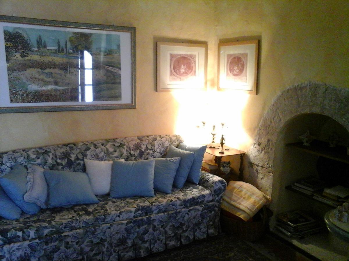 Palazzetto Bentivoglio Villa Sassoferrato Ngoại thất bức ảnh